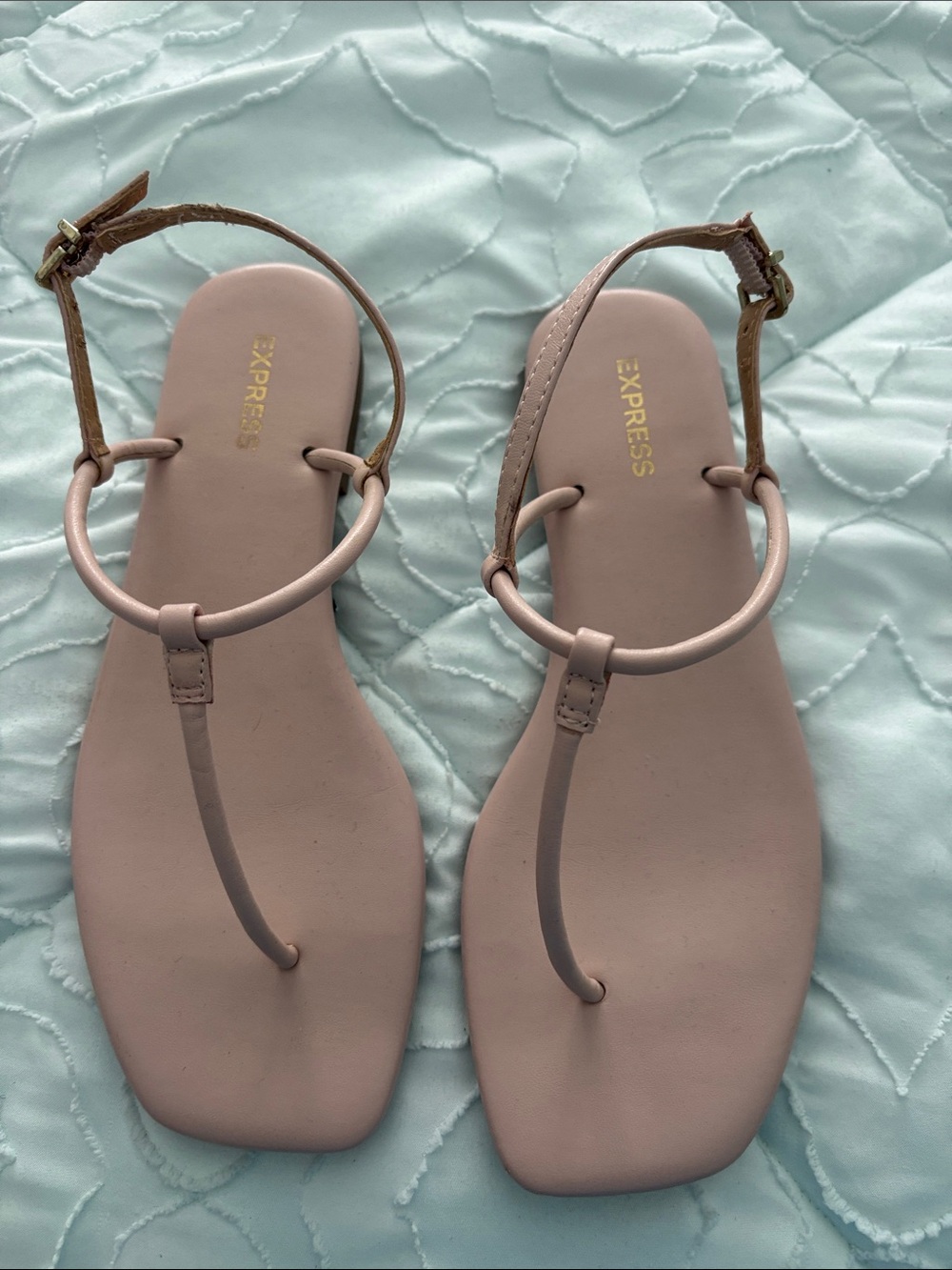 Express Women's Blush T-Strap Minimal Sandals